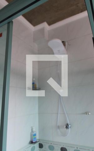 Casa para alugar com 330m², 4 quartos e 4 vagasBanheiro da suíte 3