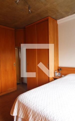 Casa para alugar com 330m², 4 quartos e 4 vagasSuíte 4