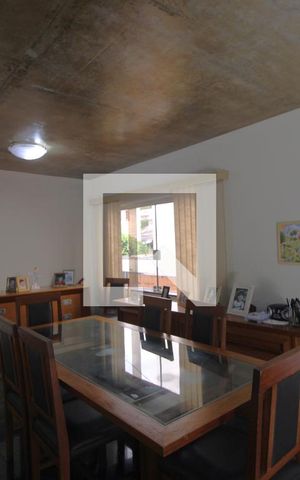 Casa para alugar com 330m², 4 quartos e 4 vagasCopa