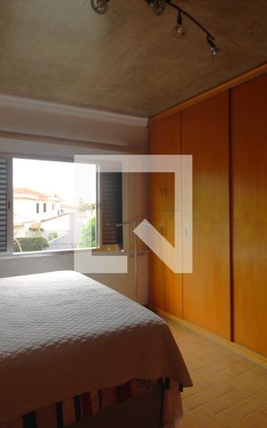 Casa para alugar com 330m², 4 quartos e 4 vagasSuíte 4