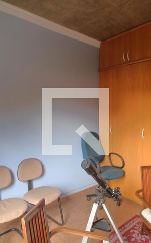 Casa para alugar com 330m², 4 quartos e 4 vagasSuíte 3