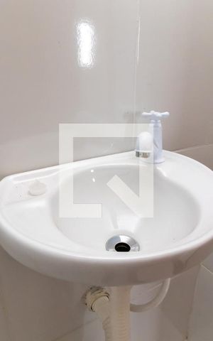 Apartamento à venda com 44m², 1 quarto e sem vagaBanheiro