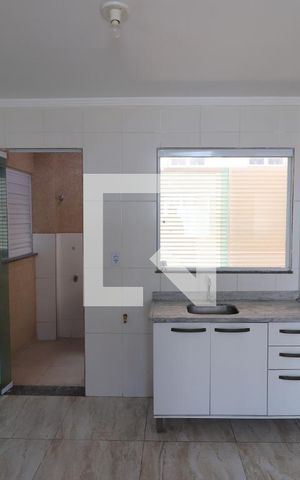 Apartamento à venda com 48m², 2 quartos e sem vagaSala/Cozinha