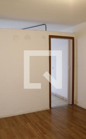 Casa para alugar com 30m², 1 quarto e sem vagaSala-Cozinha