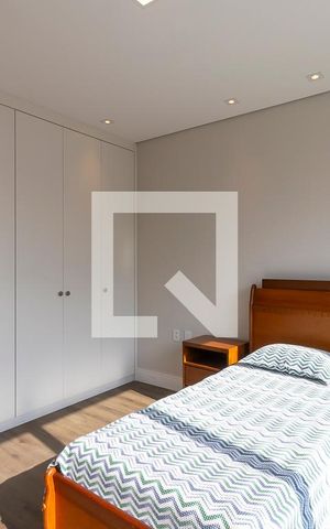 Casa de condomínio à venda com 304m², 3 quartos e 3 vagas Casa de condomínio à venda com 304m², 3 quartos e 3 vagasQuarto da suíte 2