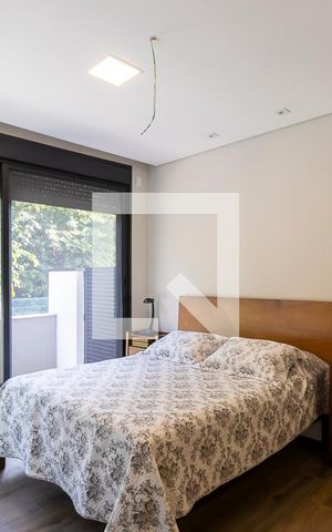 Casa de condomínio à venda com 304m², 3 quartos e 3 vagas Casa de condomínio à venda com 304m², 3 quartos e 3 vagasQuarto da suíte 1
