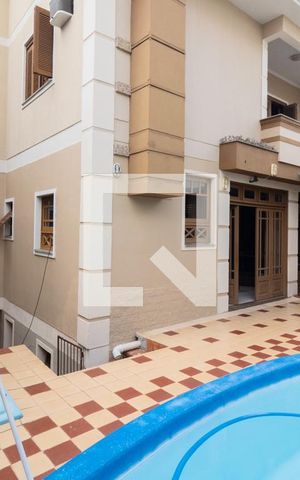 Casa à venda com 700m², 4 quartos e 4 vagasQuintal