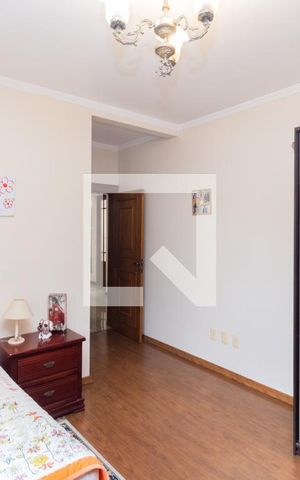 Casa à venda com 700m², 4 quartos e 4 vagasQuarto Suíte 2