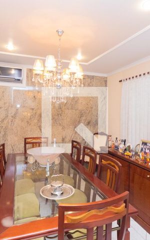 Casa à venda com 700m², 4 quartos e 4 vagasSala de Jantar
