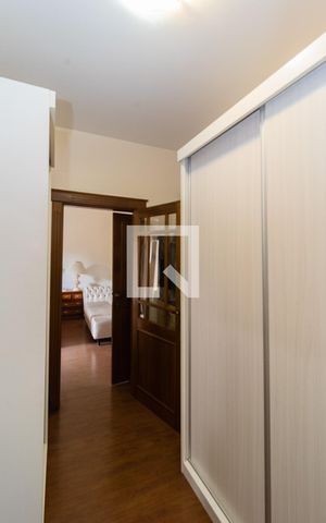 Casa à venda com 700m², 4 quartos e 4 vagasQuarto Suíte 4-Closet