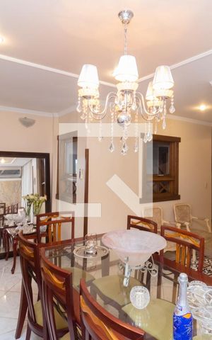 Casa à venda com 700m², 4 quartos e 4 vagasSala de Jantar