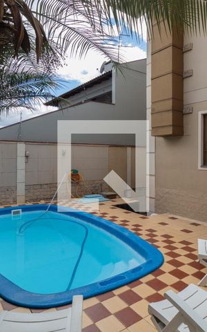 Casa à venda com 700m², 4 quartos e 4 vagasQuintal