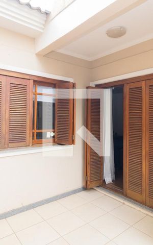 Casa à venda com 700m², 4 quartos e 4 vagasQuarto Suíte 3-Varanda