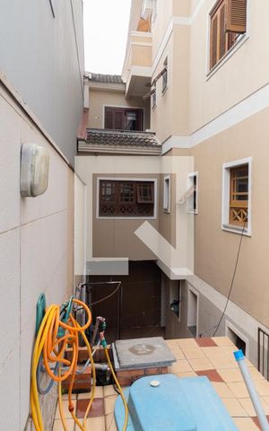 Casa à venda com 700m², 4 quartos e 4 vagasQuintal