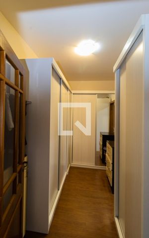 Casa à venda com 700m², 4 quartos e 4 vagasQuarto Suíte 4-Closet