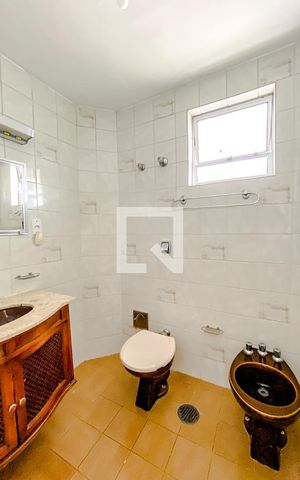 Apartamento para alugar com 100m², 3 quartos e 1 vagaBanheiro