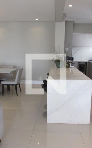 Apartamento à venda com 210m², 3 quartos e 2 vagasSala