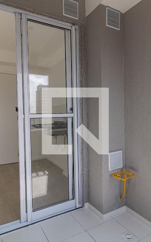 Apartamento à venda com 64m², 1 quarto e sem vaga Apartamento à venda com 64m², 1 quarto e sem vagaVaranda