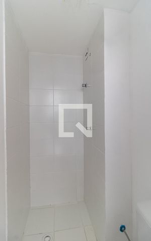 Apartamento à venda com 64m², 1 quarto e sem vaga Apartamento à venda com 64m², 1 quarto e sem vagaBanheiro