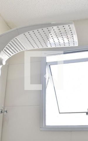 Apartamento para alugar com 50m², 2 quartos e 1 vagaChuveiro