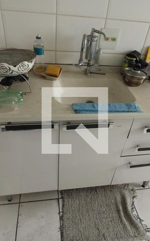Apartamento à venda com 48m², 2 quartos e 1 vagaCozinha - Armários