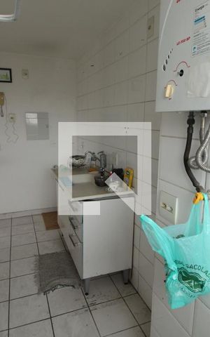 Apartamento à venda com 48m², 2 quartos e 1 vagaCozinha e Área de Serviço