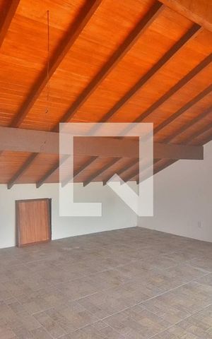 Casa de condomínio à venda com 124m², 3 quartos e 1 vagaSótão