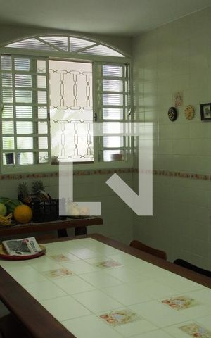 Casa de condomínio à venda com 600m², 4 quartos e 15 vagasCozinha