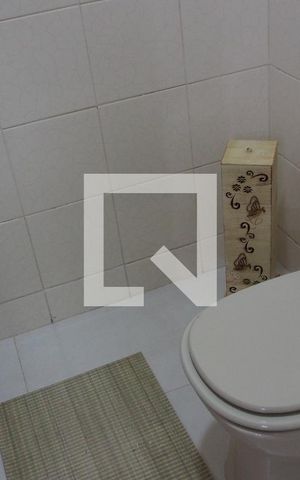 Casa de condomínio à venda com 600m², 4 quartos e 15 vagasLavabo