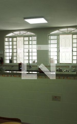 Casa de condomínio à venda com 600m², 4 quartos e 15 vagasCozinha