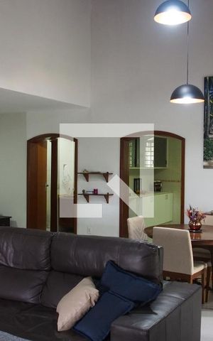 Casa de condomínio à venda com 600m², 4 quartos e 15 vagasSala