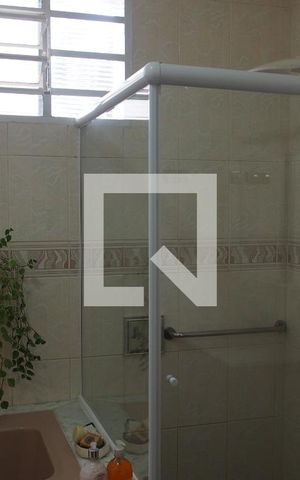 Casa de condomínio à venda com 600m², 4 quartos e 15 vagasBanheiro da Suíte 2
