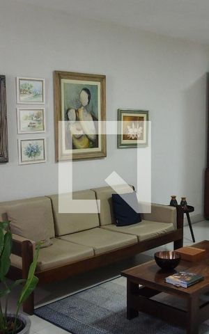 Casa de condomínio à venda com 600m², 4 quartos e 15 vagasSala