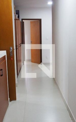 Casa de condomínio à venda com 600m², 4 quartos e 15 vagasCorredor