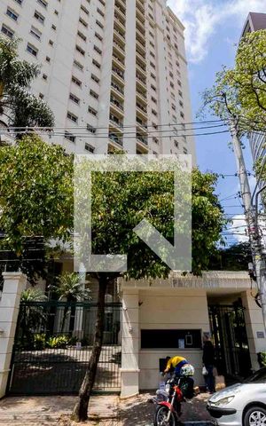 Apartamento à venda com 205m², 3 quartos e 4 vagas Apartamento à venda com 205m², 3 quartos e 4 vagasFachada