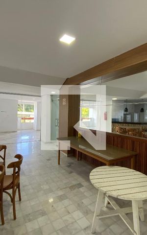Apartamento para alugar com 50m², 1 quarto e 1 vaga Apartamento para alugar com 50m², 1 quarto e 1 vagaÁrea comum - Salão de festas