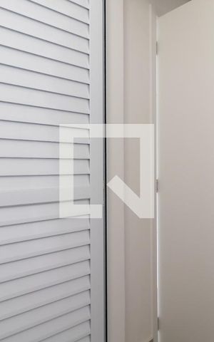 Apartamento à venda com 263m², 4 quartos e 6 vagasBanheiro de Serviço