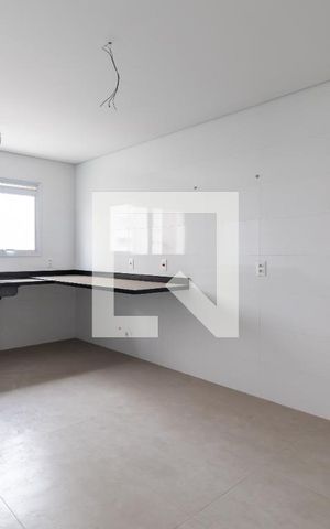 Apartamento à venda com 263m², 4 quartos e 6 vagasCozinha
