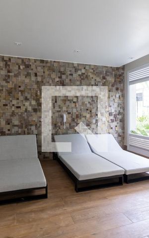 Apartamento à venda com 263m², 4 quartos e 6 vagasÁrea comum - Piscina Coberta