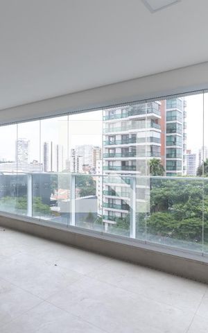 Apartamento à venda com 263m², 4 quartos e 6 vagasVaranda da Sala