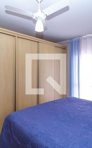 Casa à venda com 169m², 3 quartos e 2 vagas Casa à venda com 169m², 3 quartos e 2 vagasQuarto 3 - Suíte