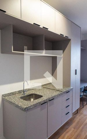 Studio à venda com 22m², 1 quarto e sem vaga Studio à venda com 22m², 1 quarto e sem vagaCozinha