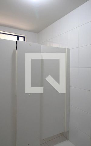 Casa à venda com 445m², 4 quartos e 6 vagasBanheiro 1