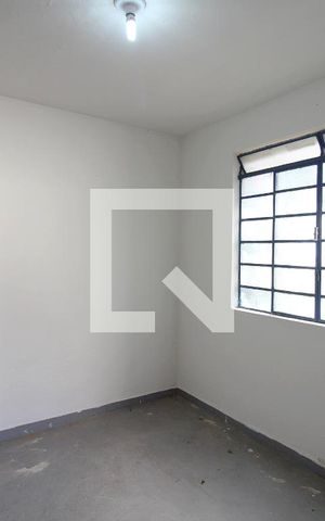 Casa à venda com 445m², 4 quartos e 6 vagasQuarto de serviço