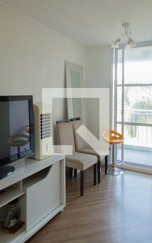 Apartamento à venda com 62m², 3 quartos e 1 vaga Apartamento à venda com 62m², 3 quartos e 1 vagaSala
