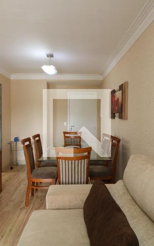Apartamento para alugar com 72m², 3 quartos e 1 vagaSala