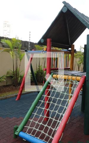 Apartamento para alugar com 72m², 3 quartos e 1 vagaÁrea comum - Playground