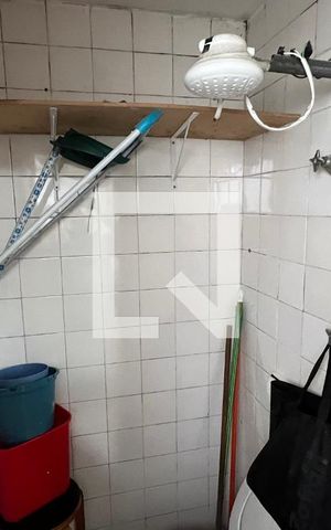 Apartamento para alugar com 90m², 2 quartos e 1 vaga Apartamento para alugar com 90m², 2 quartos e 1 vagaBanheiro de Serviço