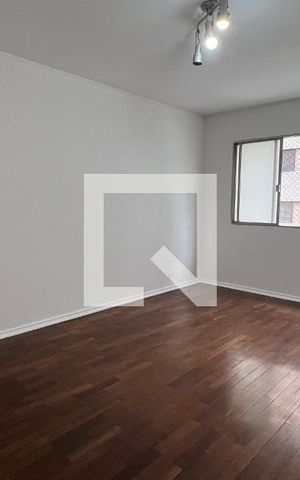 Apartamento para alugar com 90m², 2 quartos e 1 vaga Apartamento para alugar com 90m², 2 quartos e 1 vagaSala