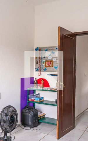 Casa à venda com 350m², 3 quartos e 4 vagas Casa à venda com 350m², 3 quartos e 4 vagasQuarto 3